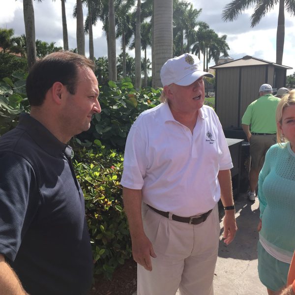 Alan,-Pam-B-and-Trump-at-golf-course-2015